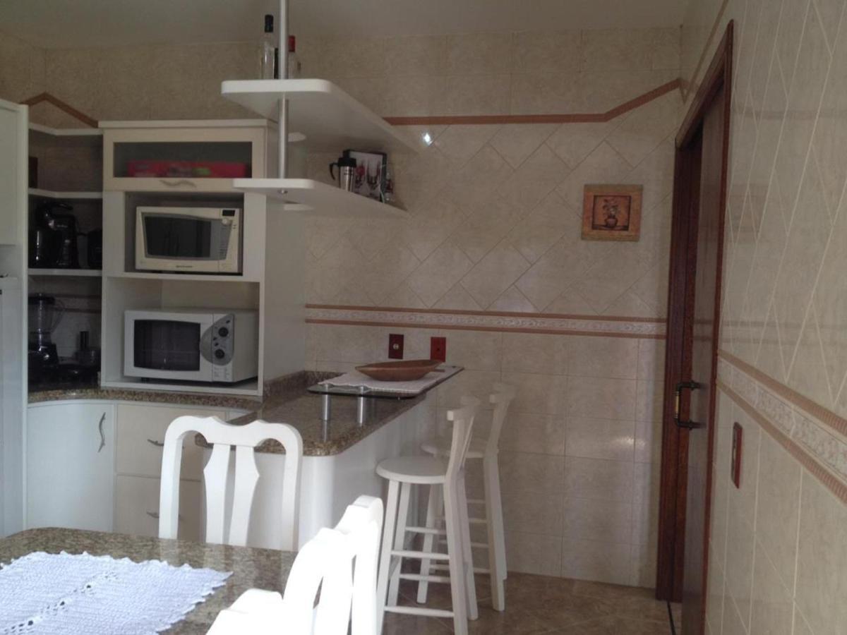 فيلا Casa De Temporada No Sul Da Ilha Com Piscina Florianópolis المظهر الخارجي الصورة