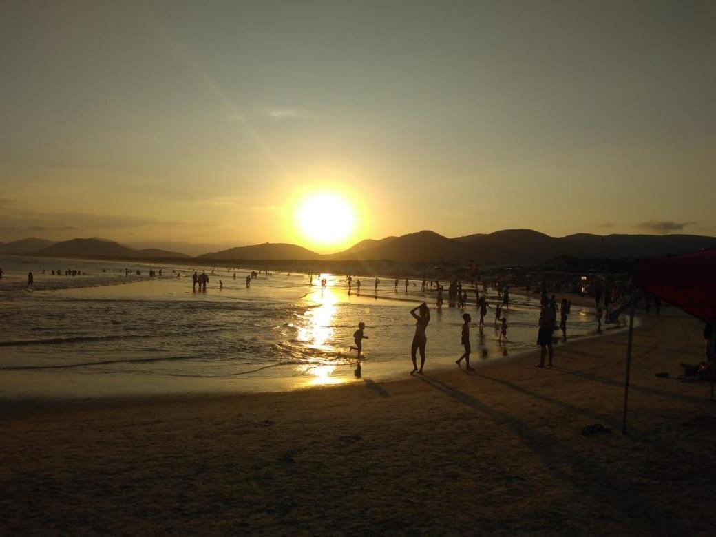 فيلا Casa De Temporada No Sul Da Ilha Com Piscina Florianópolis المظهر الخارجي الصورة